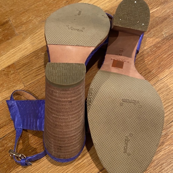 Coach Lexey Snakeskin Open Toe Chunky Heeled Sandals - Picture 4 of 6